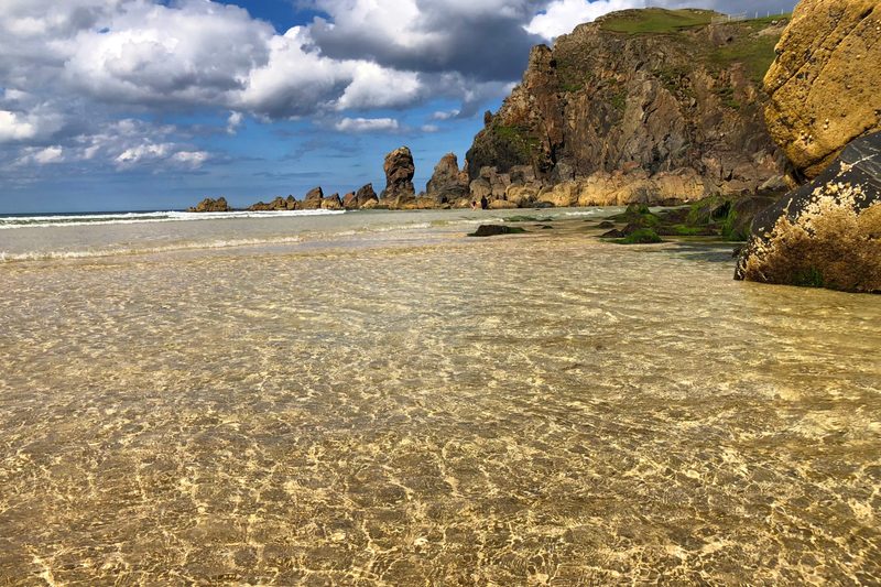 Clear water at the Dalmore sea stacks